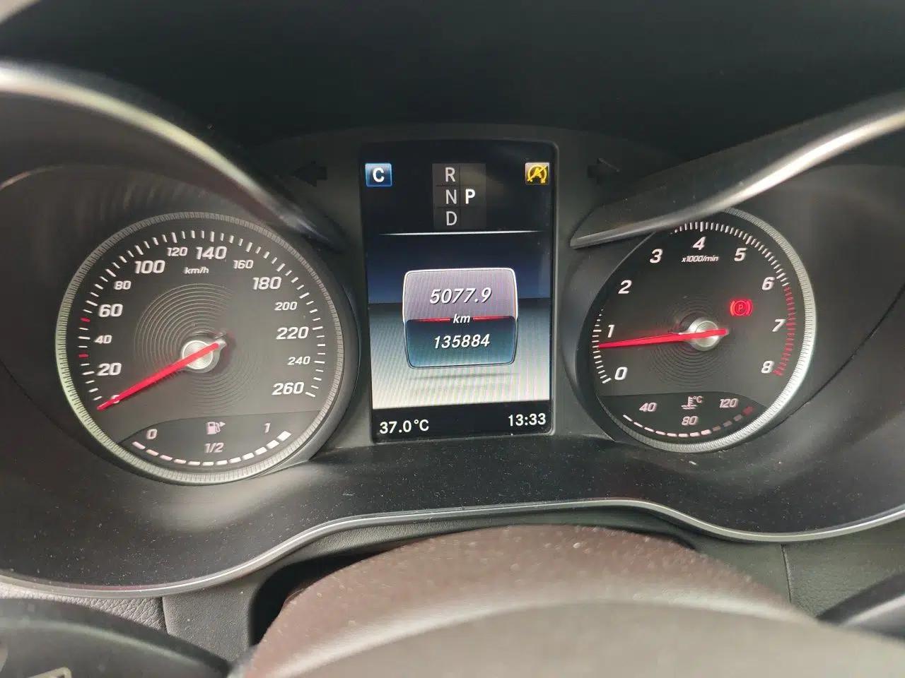 Mercedes-Benz GLC 2017 GLC 300 4MATIC Sport Edition — миниатюра 12