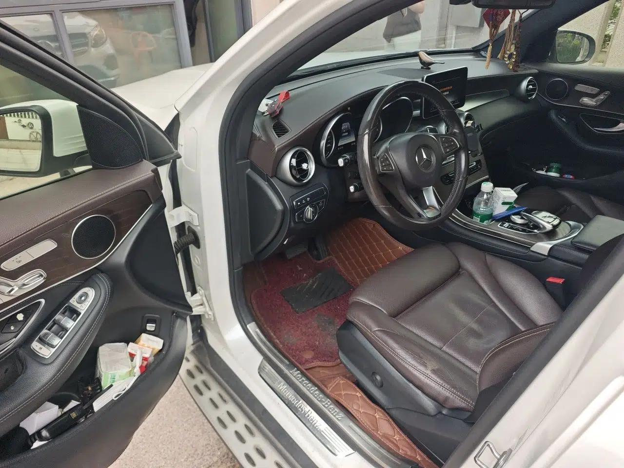Mercedes-Benz GLC 2017 GLC 300 4MATIC Sport Edition — миниатюра 16