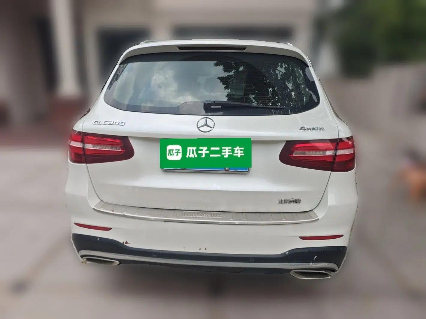 Mercedes-Benz GLC 2017 GLC 300 4MATIC Sport Edition — миниатюра 5