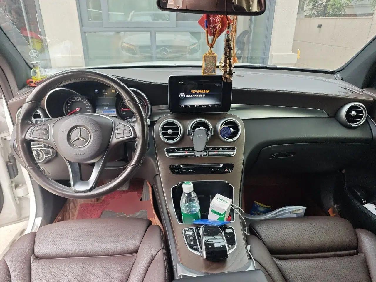 Mercedes-Benz GLC 2017 GLC 300 4MATIC Sport Edition — миниатюра 9