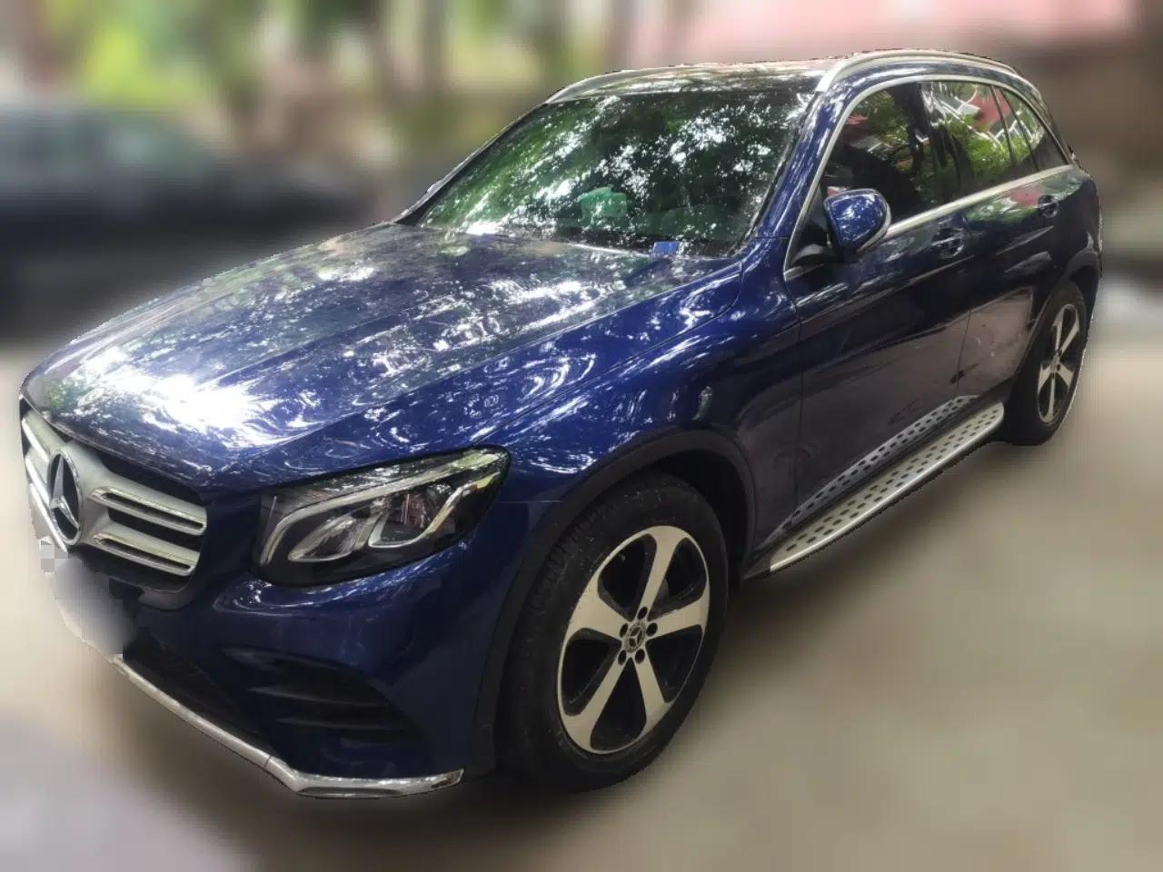 Mercedes-Benz GLC 2017 GLC 260 4MATIC Luxury Model — миниатюра 1