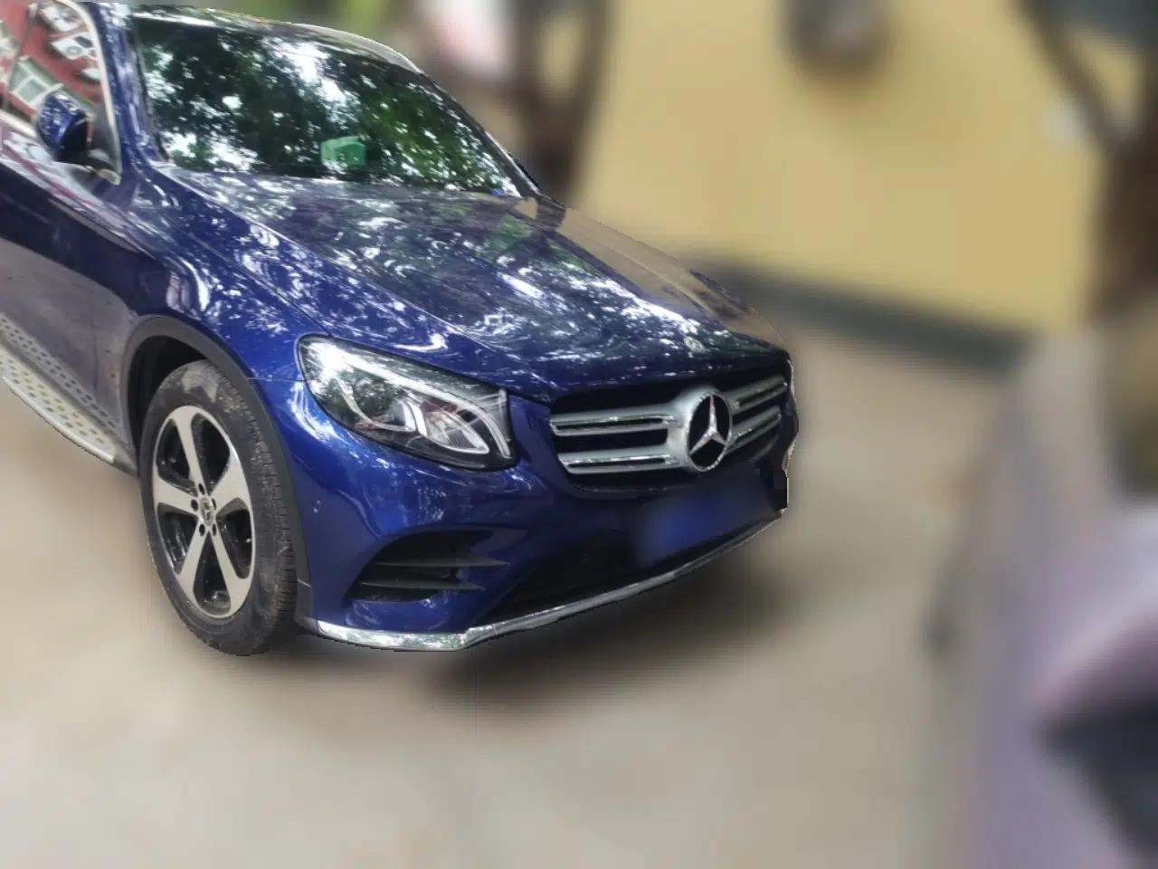 Mercedes-Benz GLC 2017 GLC 260 4MATIC Luxury Model — миниатюра 2