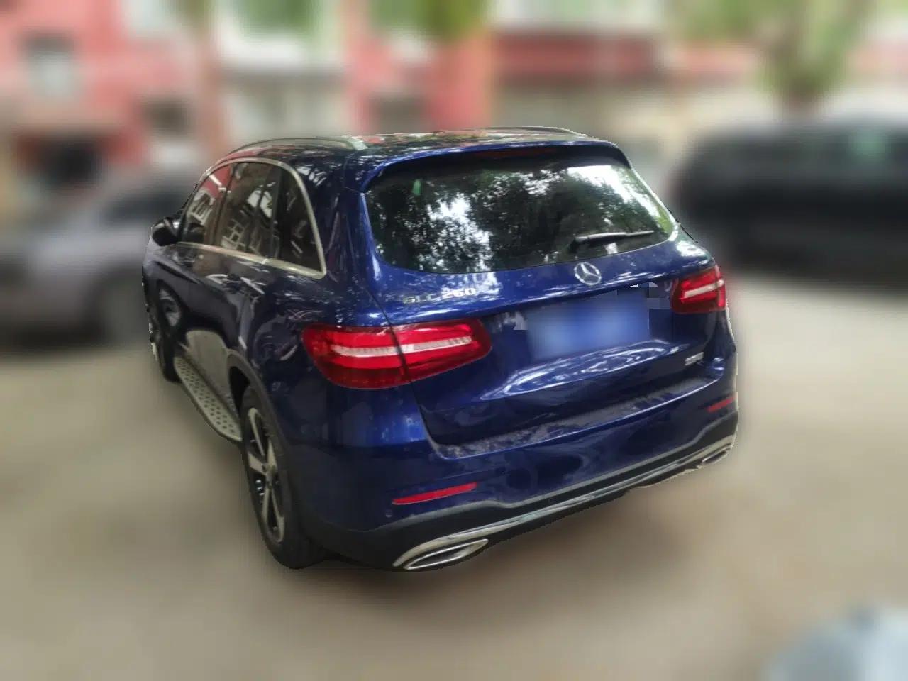Mercedes-Benz GLC 2017 GLC 260 4MATIC Luxury Model — миниатюра 4