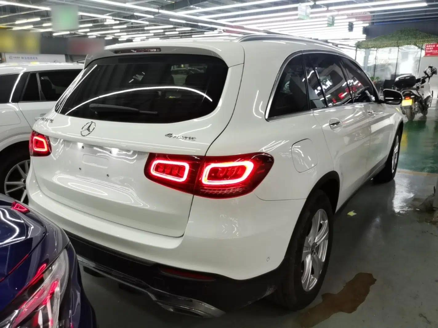 Mercedes-Benz GLC 2020 Facelifted GLC 260 L 4MATIC Dynamic Edition — миниатюра 6