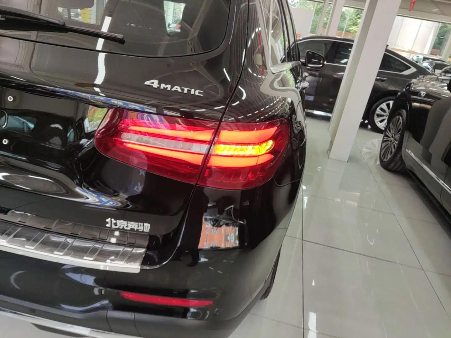 Mercedes-Benz GLC 2019 GLC 260 L 4MATIC Dynamic Model — миниатюра 14
