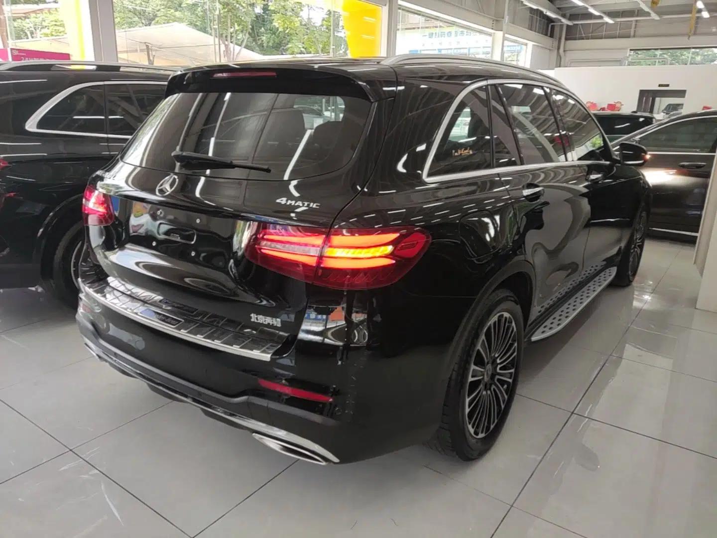 Mercedes-Benz GLC 2019 GLC 260 L 4MATIC Dynamic Model — миниатюра 6