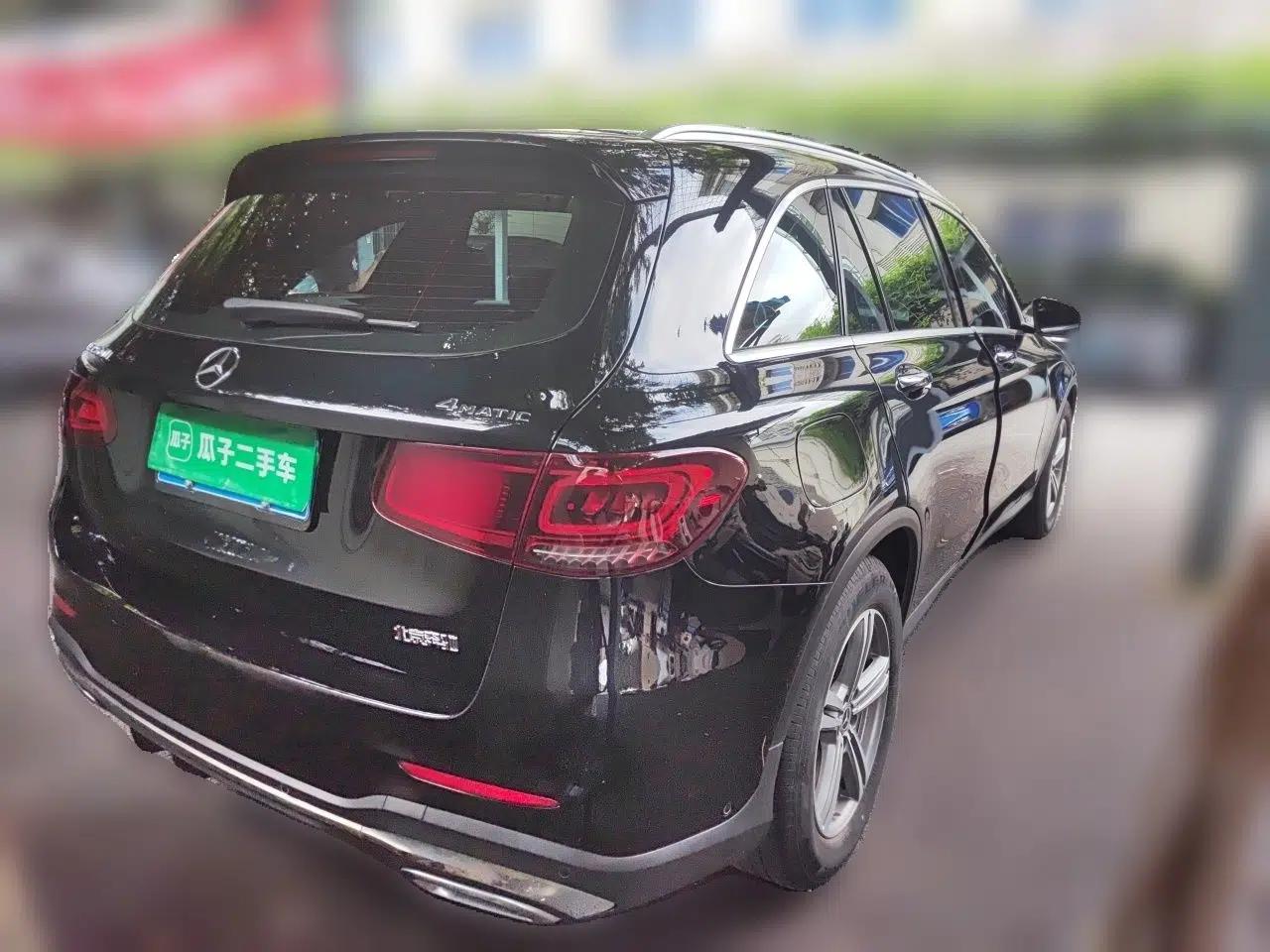 Mercedes-Benz GLC 2020 GLC 260 L 4MATIC Luxury Model — миниатюра 6