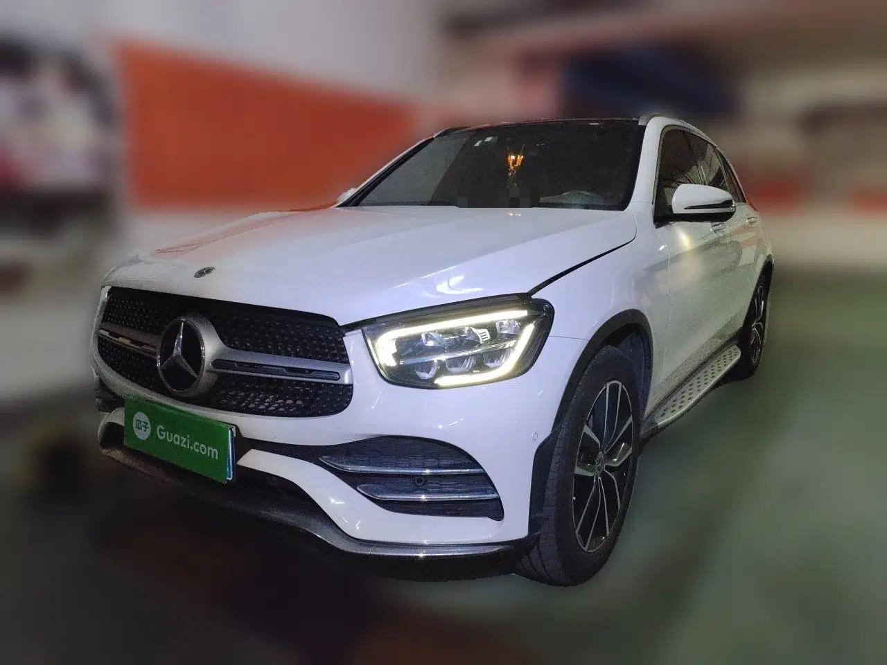 Mercedes-Benz GLC 2021 GLC 260 L 4MATIC Luxury Model — миниатюра 1