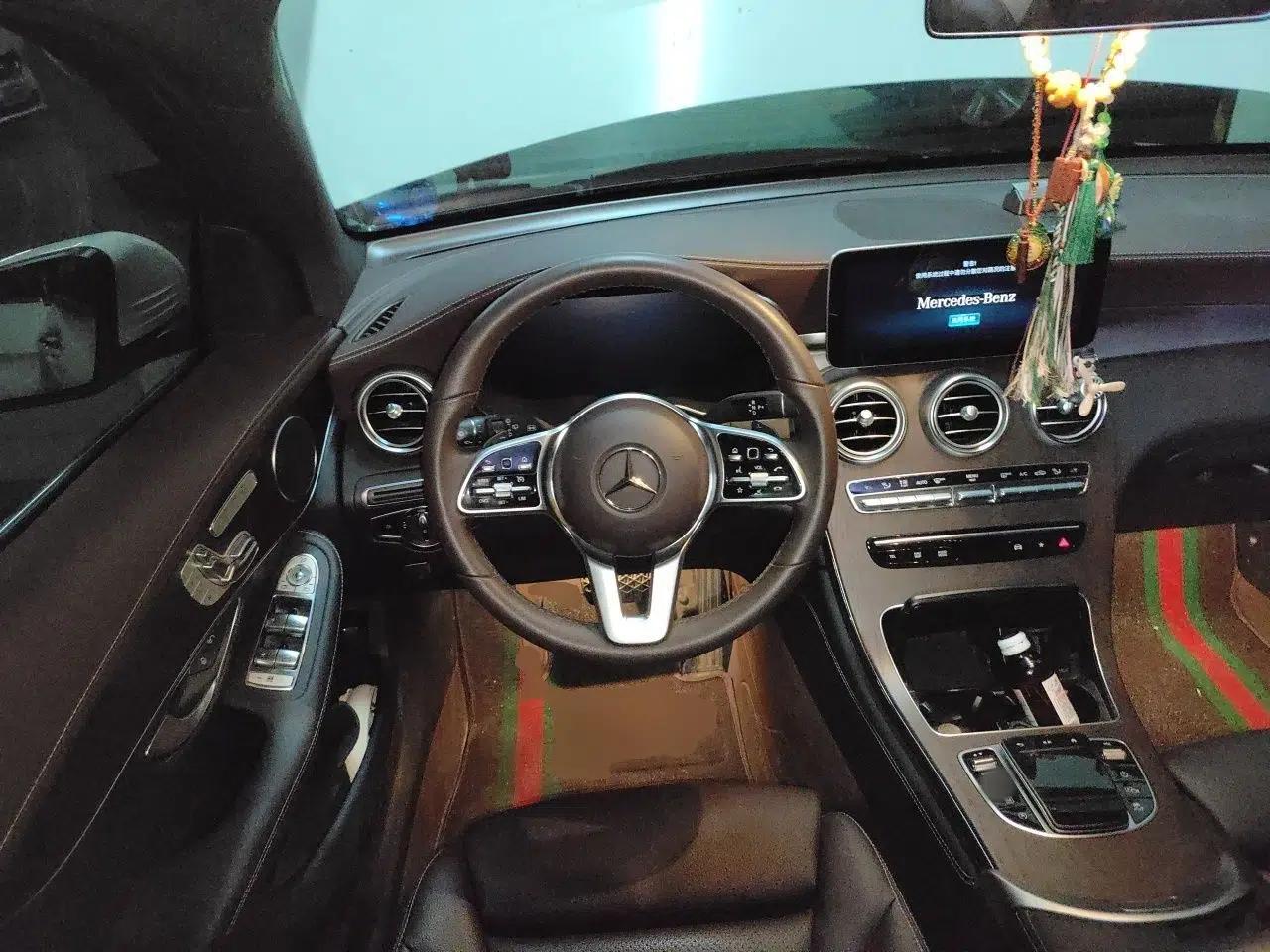 Mercedes-Benz GLC 2021 GLC 260 L 4MATIC Luxury Model — миниатюра 10