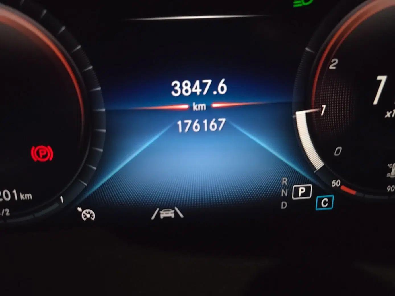 Mercedes-Benz GLC 2020 GLC 300 L 4MATIC Dynamic Edition — миниатюра 12
