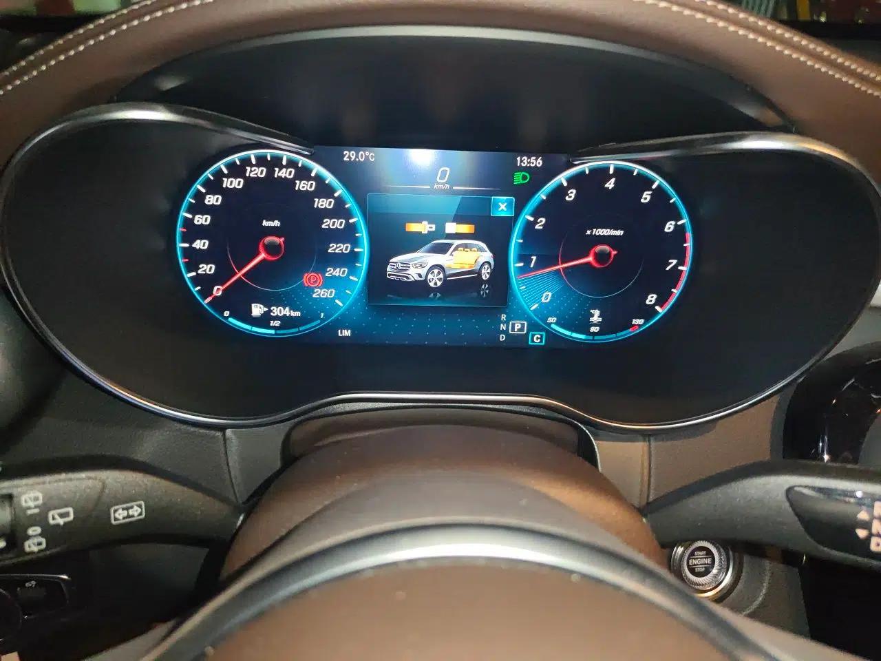 Mercedes-Benz GLC 2021 GLC 260 L 4MATIC Dynamic Edition — миниатюра 11