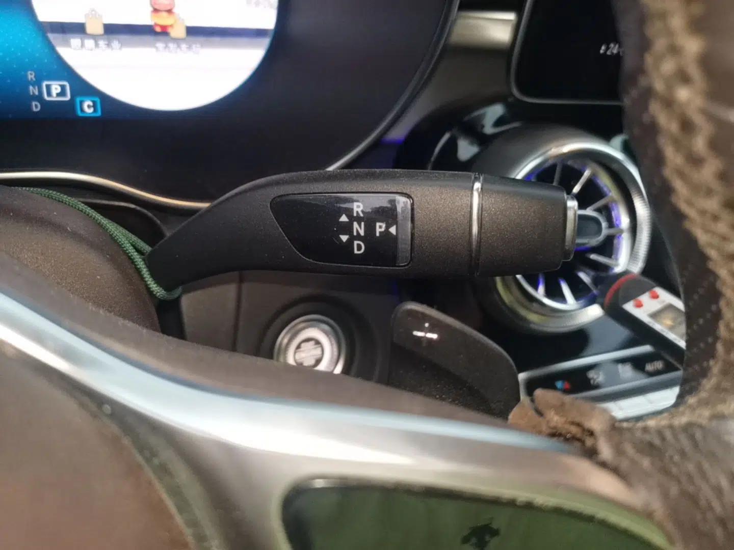 Mercedes-Benz GLC 2022 Facelifted GLC 260 L 4MATIC Dynamic Edition — миниатюра 16