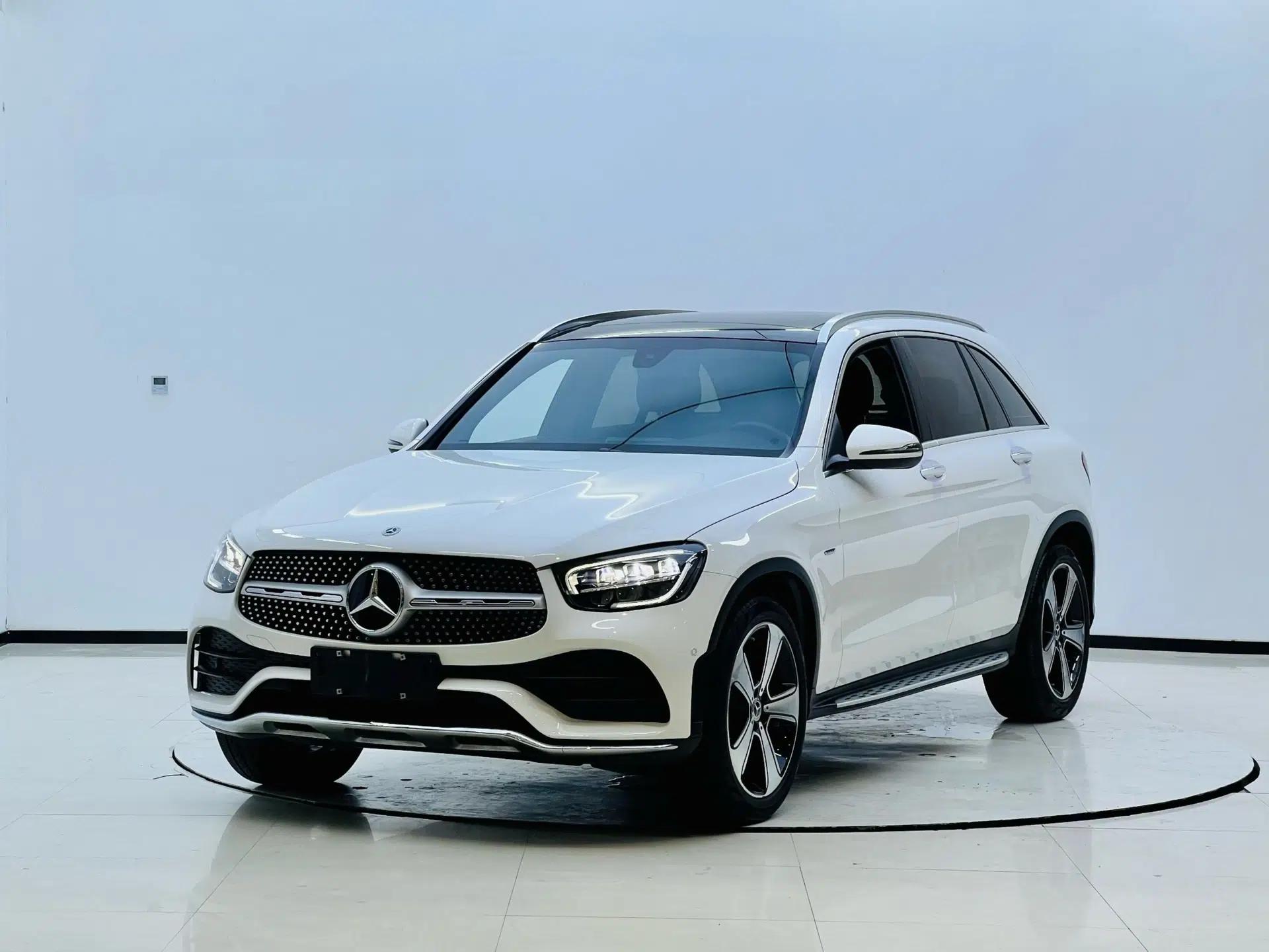 Mercedes-Benz GLC 2022 Refreshed GLC 300 L 4MATIC Dynamic Edition Prestige Version — миниатюра 1