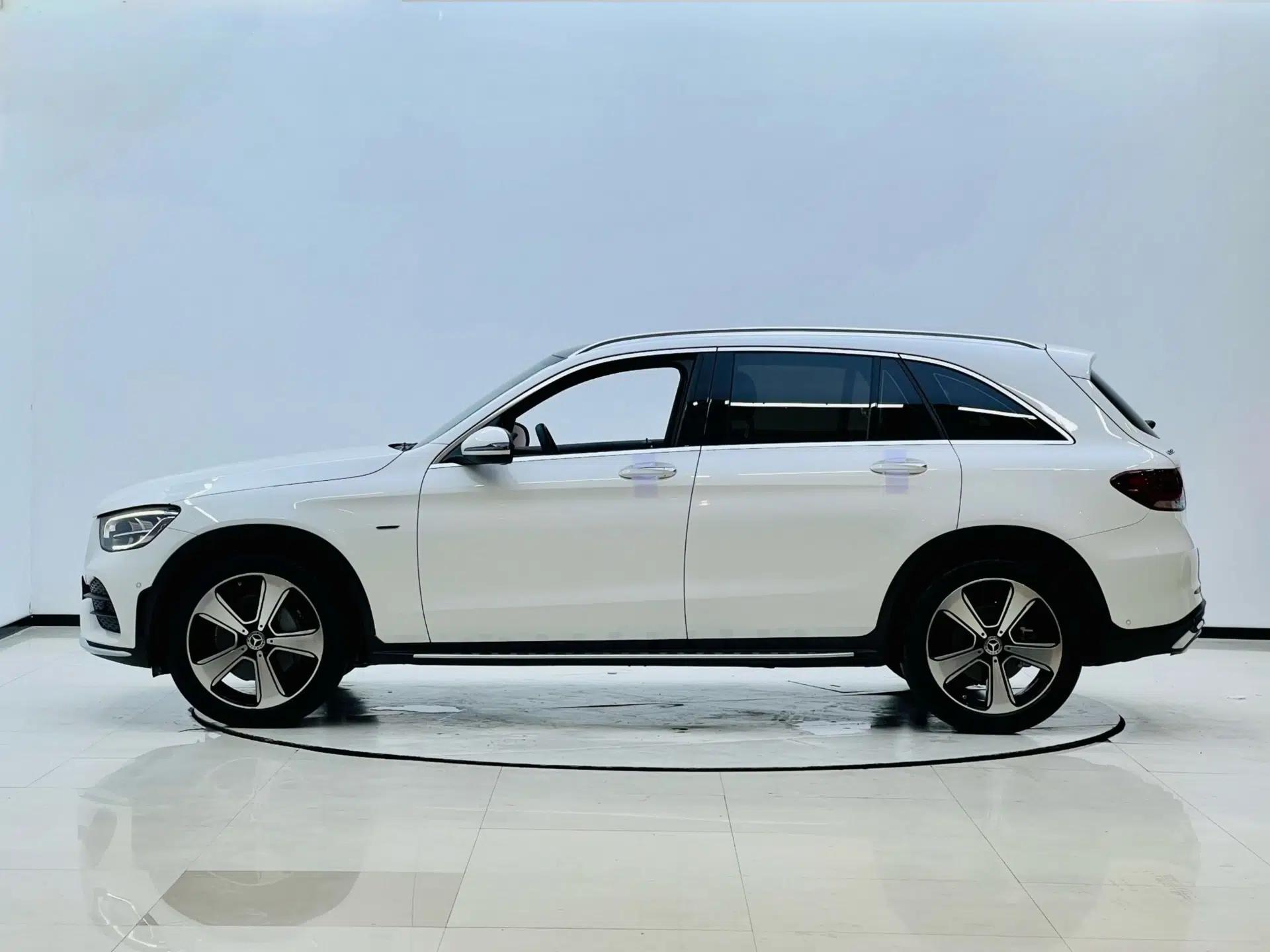 Mercedes-Benz GLC 2022 Refreshed GLC 300 L 4MATIC Dynamic Edition Prestige Version — миниатюра 3