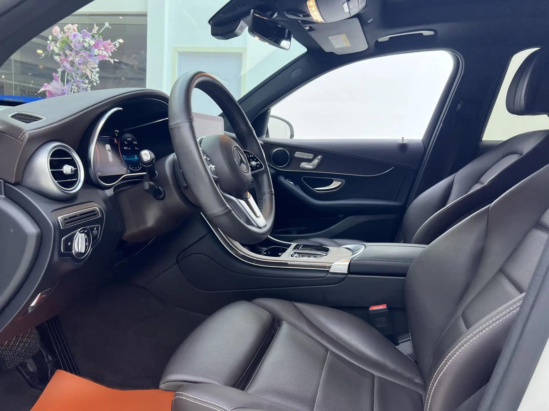 Mercedes-Benz GLC 2022 Refreshed GLC 300 L 4MATIC Dynamic Edition Prestige Version — миниатюра 22