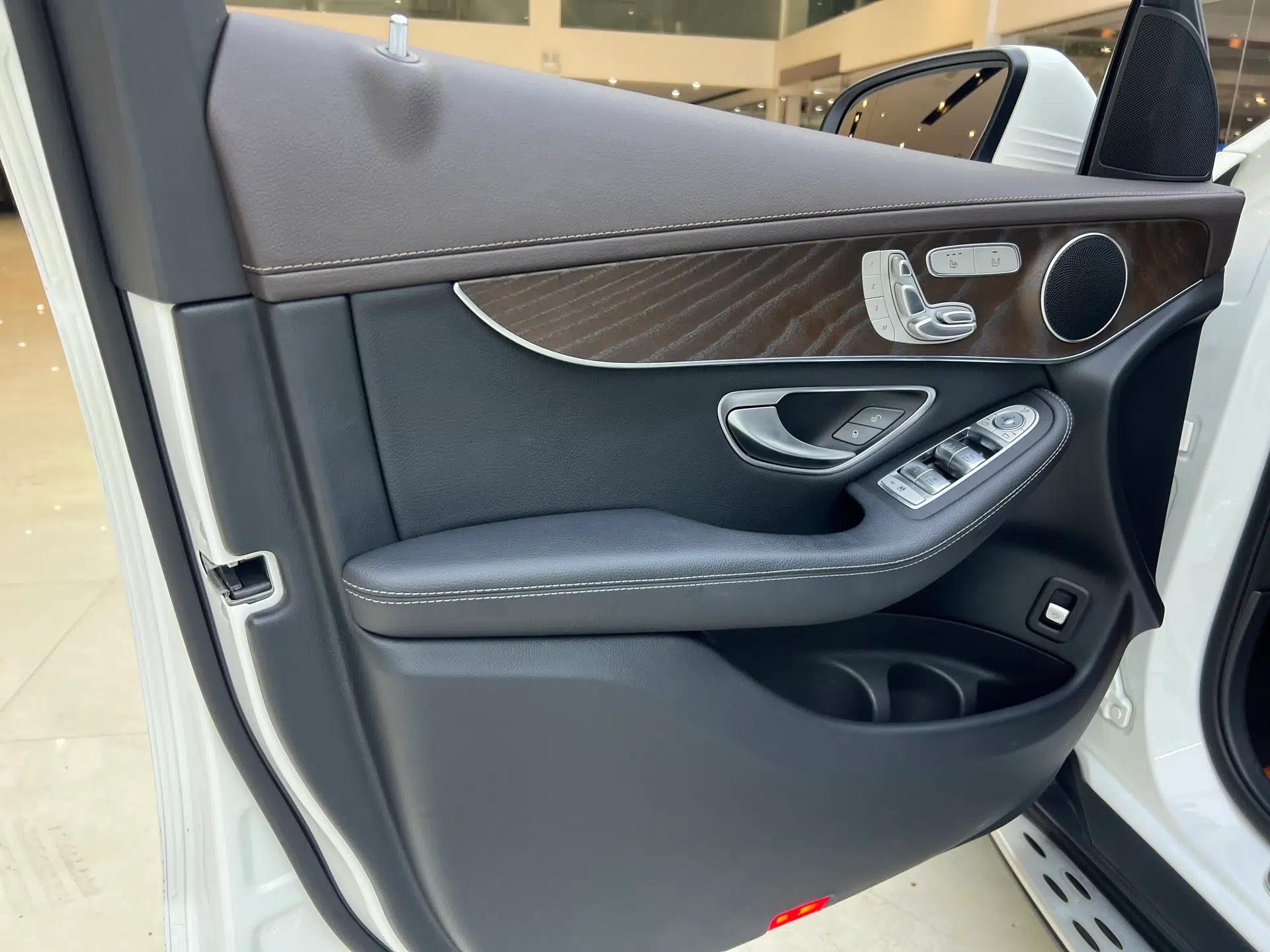 Mercedes-Benz GLC 2022 Refreshed GLC 300 L 4MATIC Dynamic Edition Prestige Version — миниатюра 24