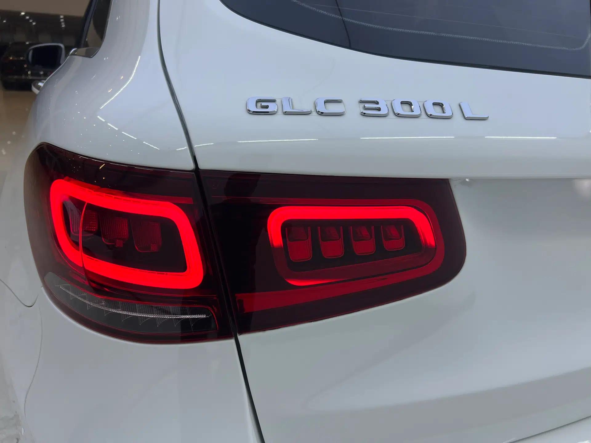 Mercedes-Benz GLC 2022 Refreshed GLC 300 L 4MATIC Dynamic Edition Prestige Version — миниатюра 9