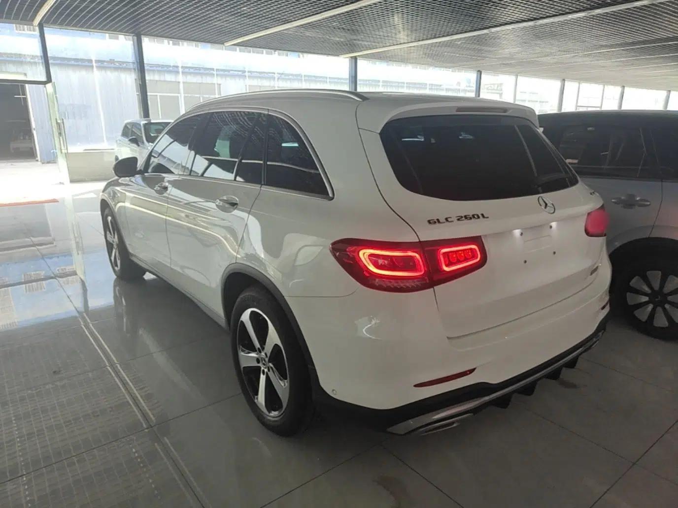 Mercedes-Benz GLC 2022 Facelifted GLC 260 L 4MATIC Dynamic Edition — миниатюра 4