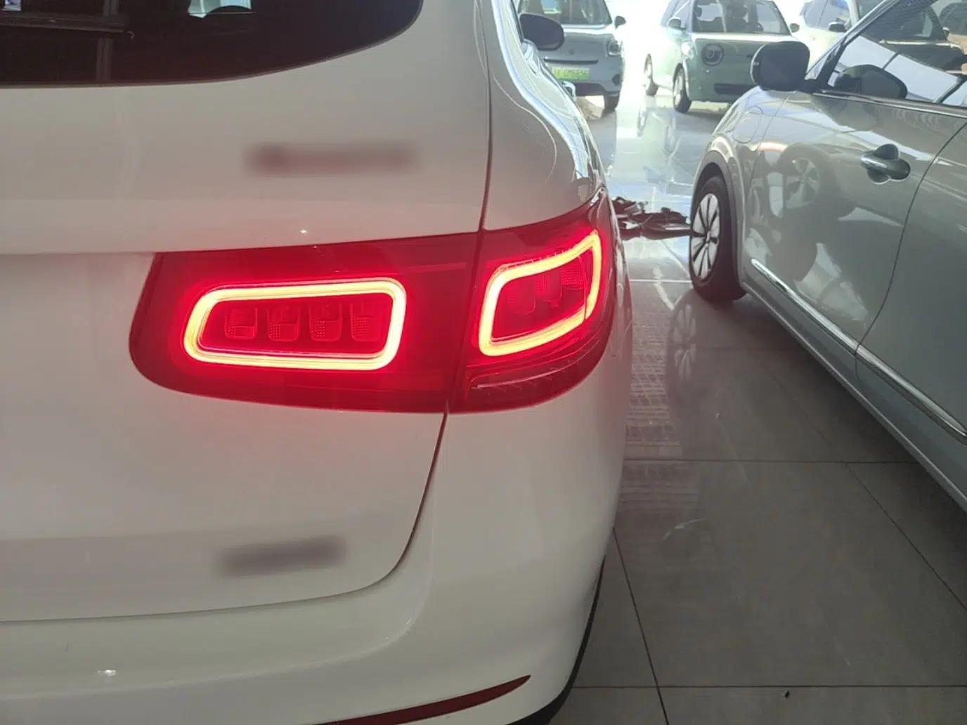 Mercedes-Benz GLC 2022 Facelifted GLC 260 L 4MATIC Dynamic Edition — миниатюра 9