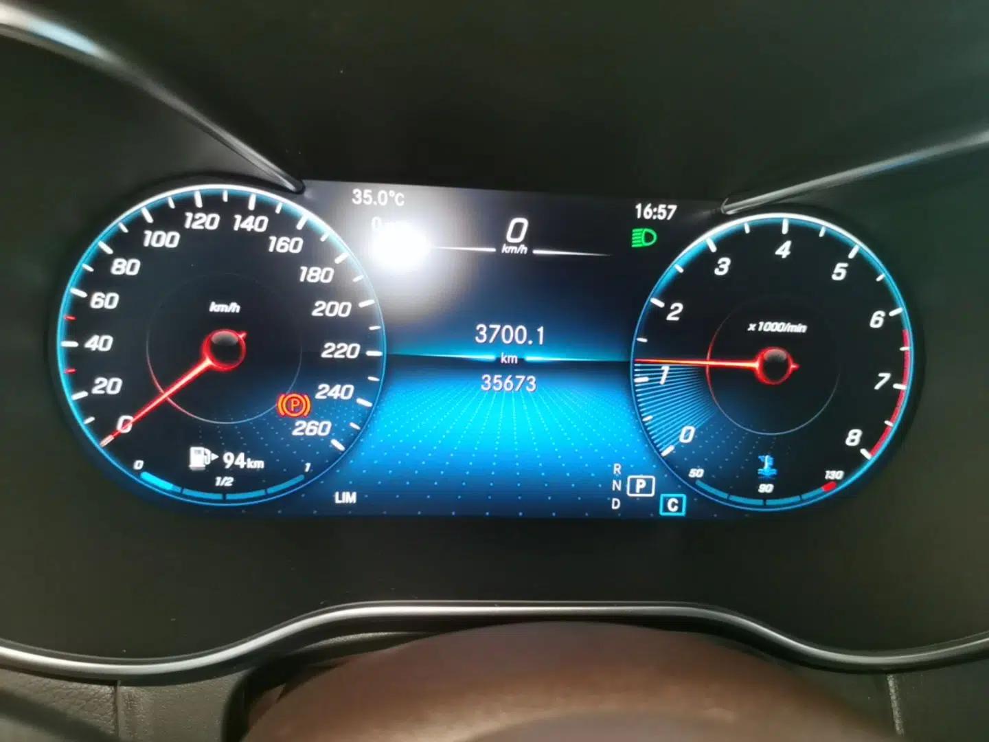 Mercedes-Benz GLC 2022 Refreshed GLC 300 L 4MATIC Dynamic Edition Prestige Version — миниатюра 14