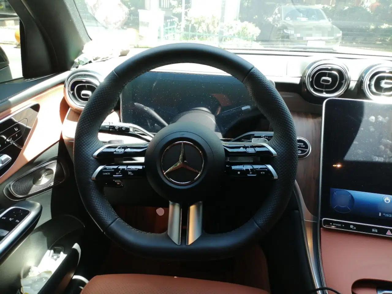 Mercedes-Benz GLC 2025 Refreshed GLC 300 L 4MATIC Dynamic Version 5 Seats — миниатюра 10