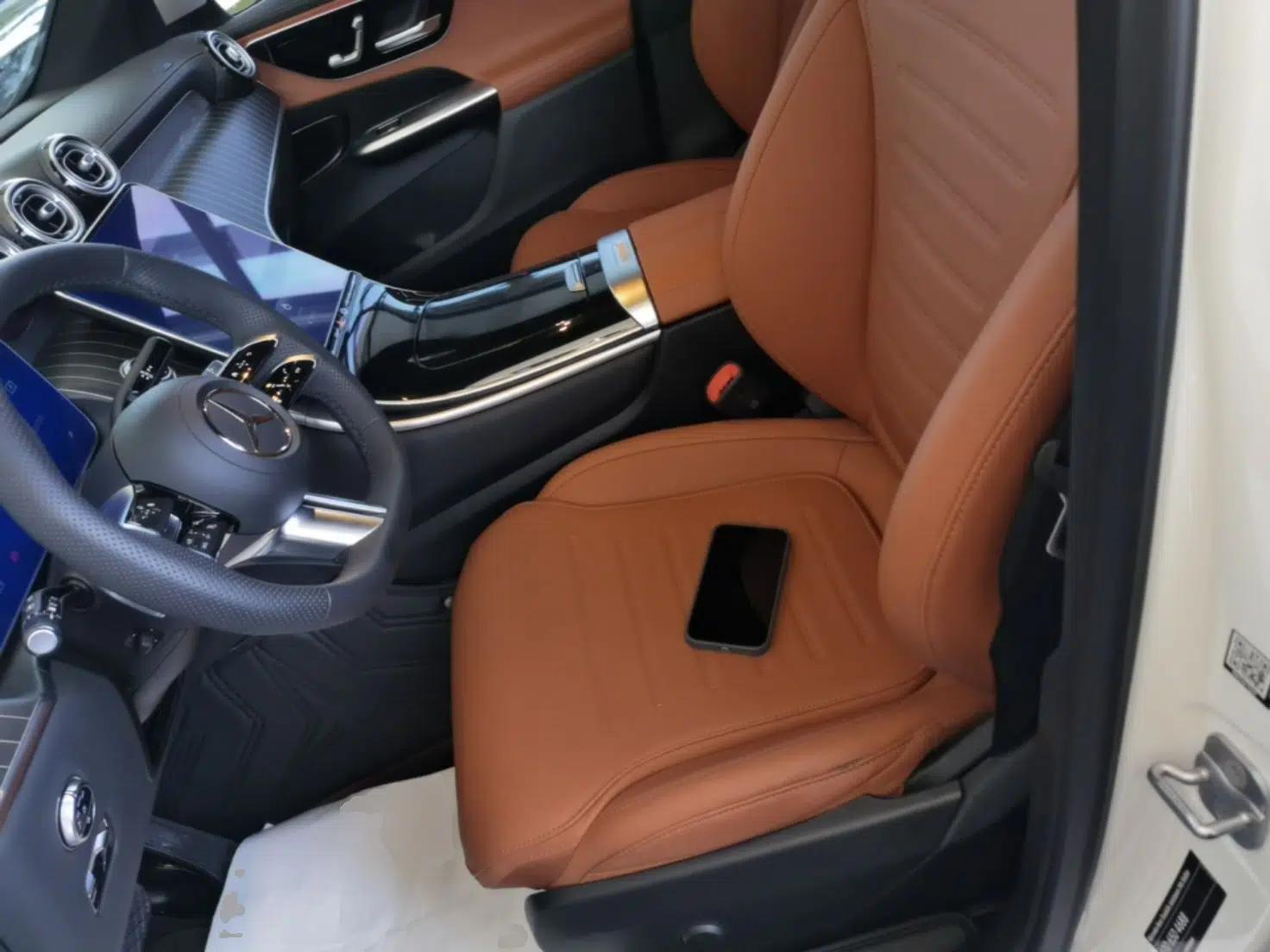 Mercedes-Benz GLC 2023 Refreshed GLC 300 L 4MATIC Dynamic Edition 5 Seats — миниатюра 17