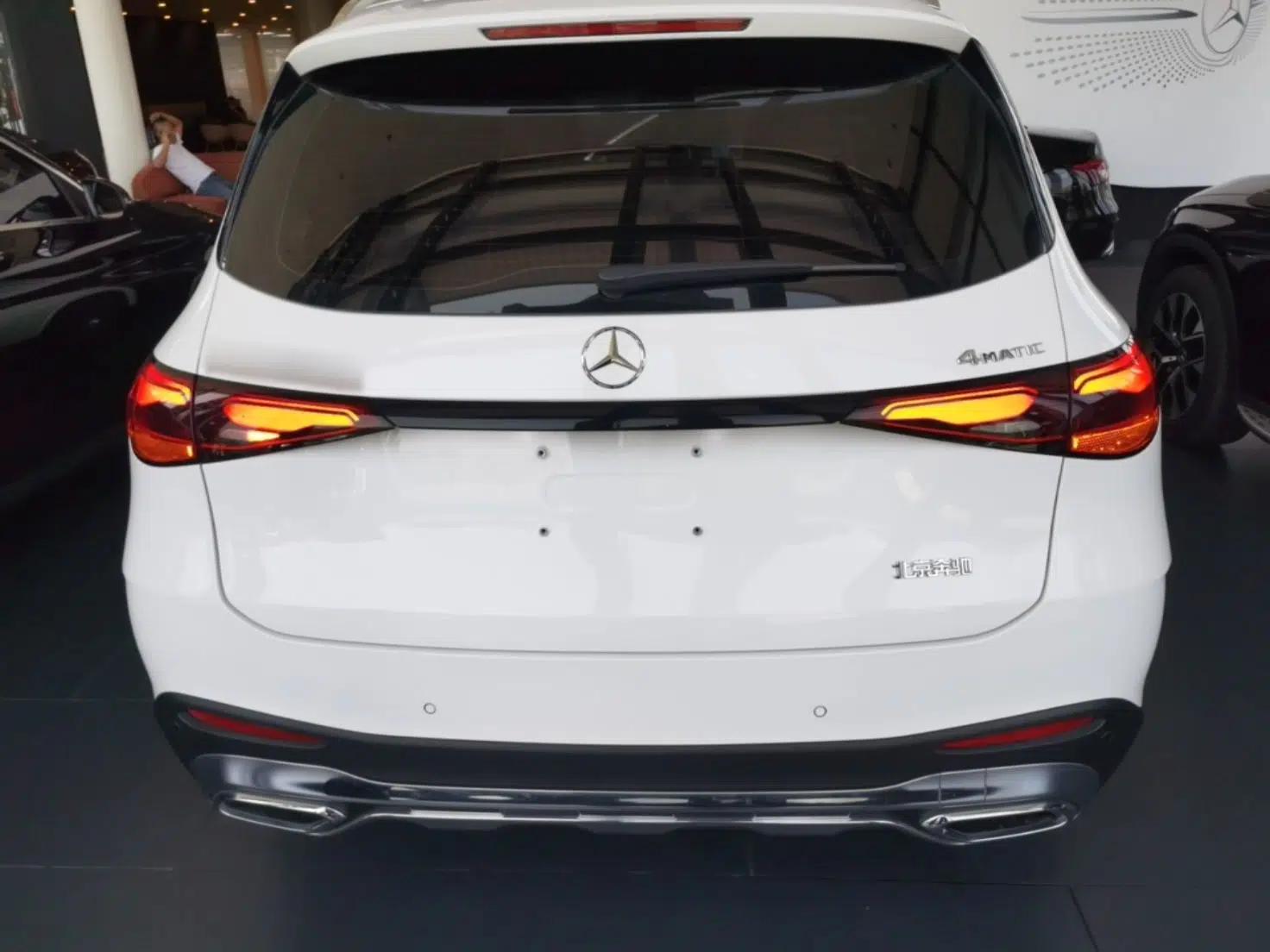 Mercedes-Benz GLC 2023 Refreshed GLC 300 L 4MATIC Dynamic Edition 5 Seats — миниатюра 5