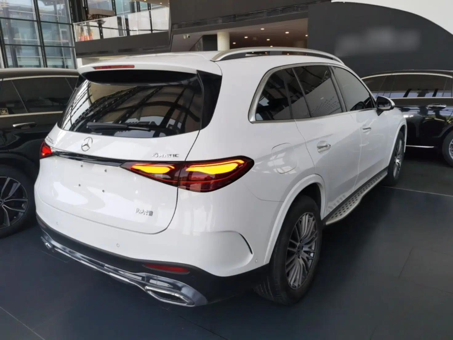 Mercedes-Benz GLC 2023 Refreshed GLC 300 L 4MATIC Dynamic Edition 5 Seats — миниатюра 6