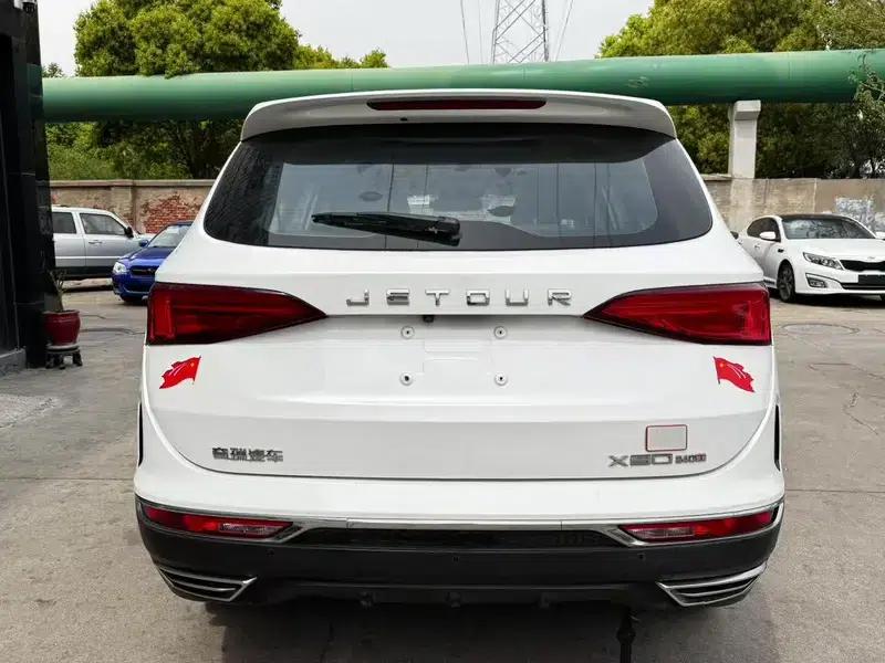 Jetour X90 2019 1.5T Automatic Smart Enjoyment 6-seater National V Emission Standard — миниатюра 5