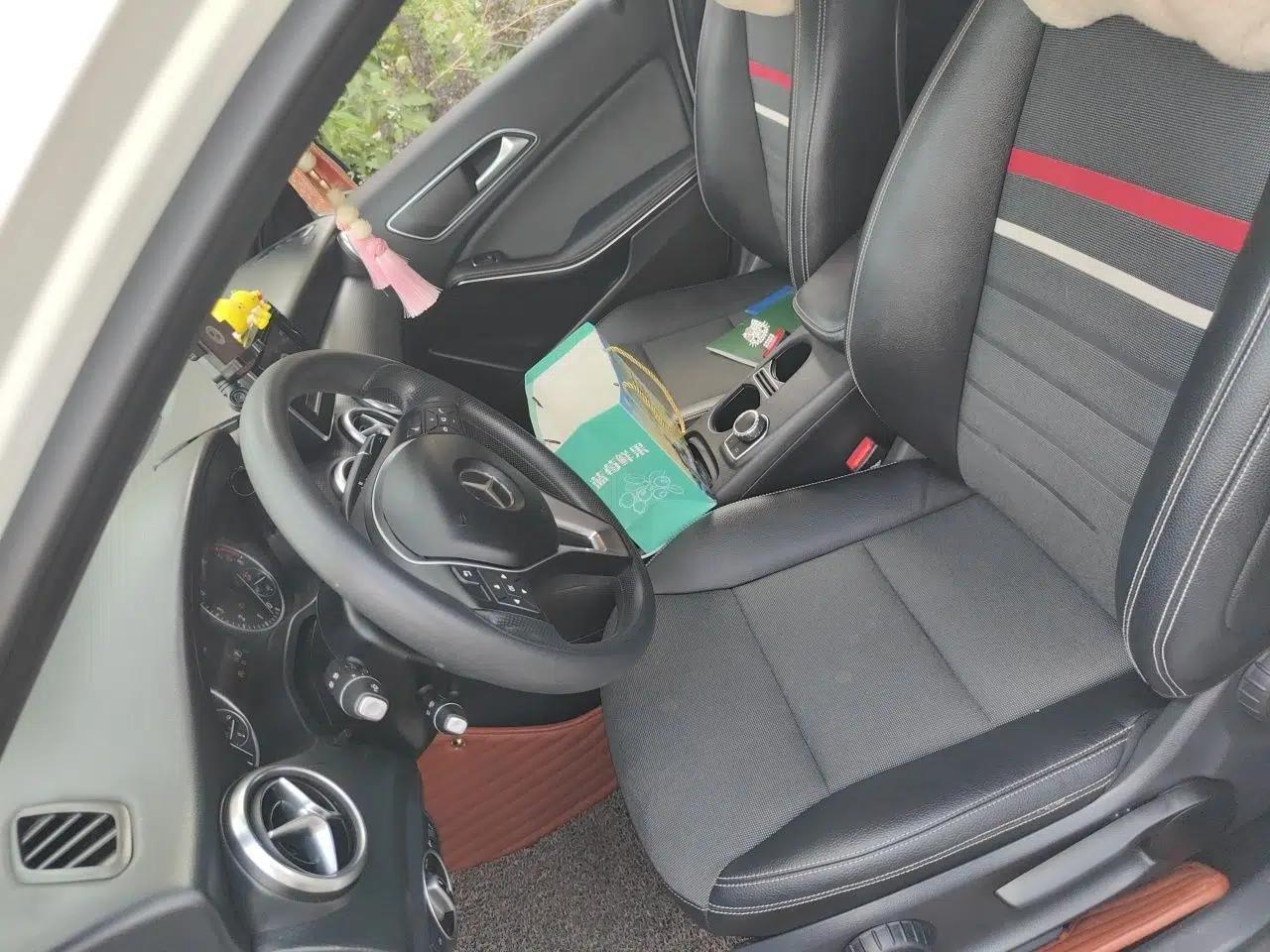 Mercedes-Benz A-Class 2015 A 180 Standard Model — миниатюра 15