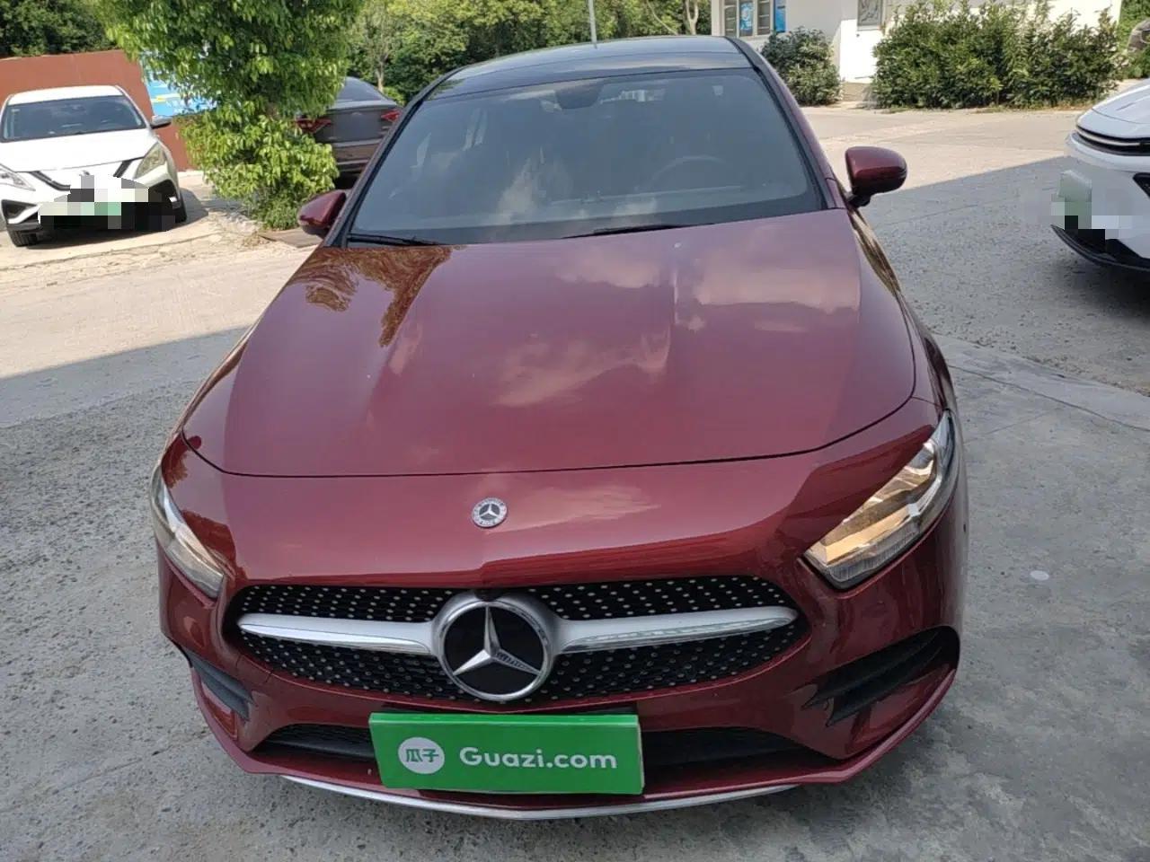 Mercedes-Benz A-Class 2019 A 180 L Sport Sedan — миниатюра 2