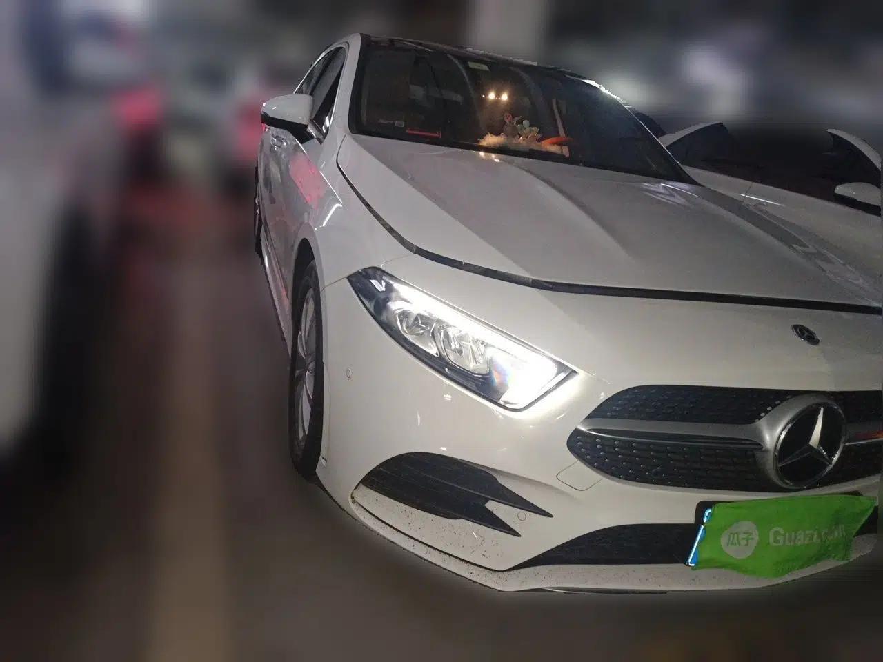 Mercedes-Benz A-Class 2020 A 200 L Sport Sedan — миниатюра 2