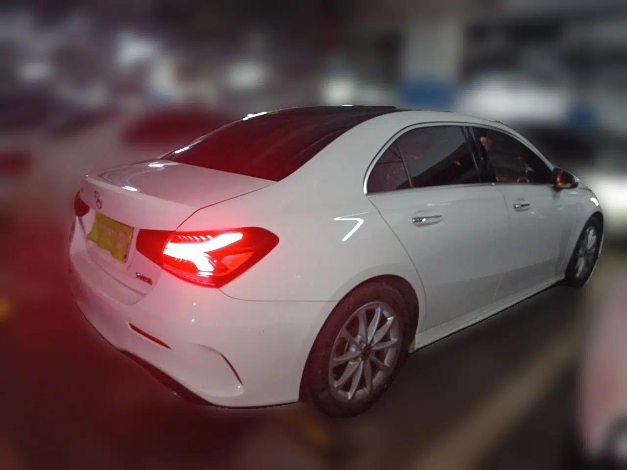 Mercedes-Benz A-Class 2020 A 200 L Sport Sedan — миниатюра 6