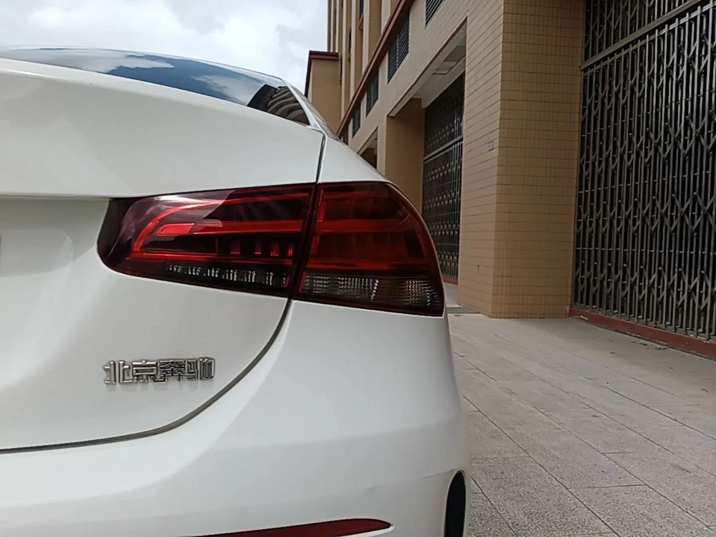 Mercedes-Benz A-Class 2021 A 180 L Sport Sedan — миниатюра 9