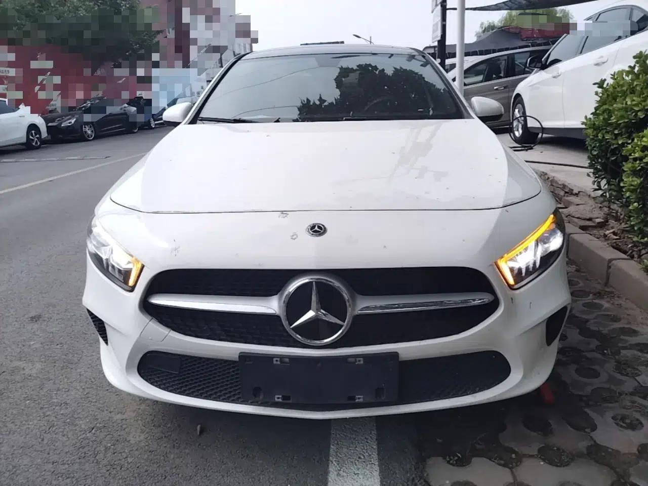 Mercedes-Benz A-Class 2019 A 200 L — миниатюра 2