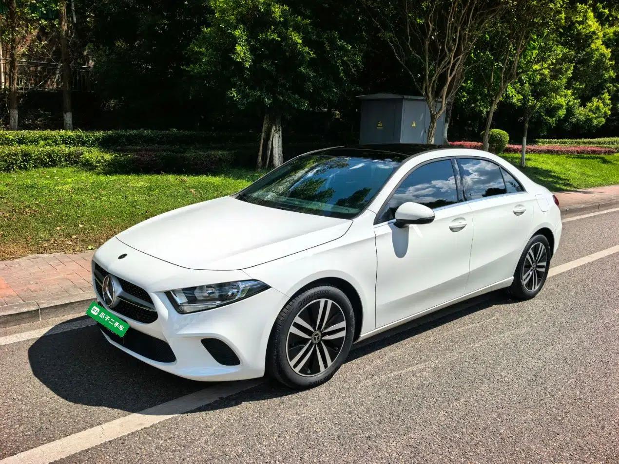 Mercedes-Benz A-Class 2020 Revised A 180 L — миниатюра 1