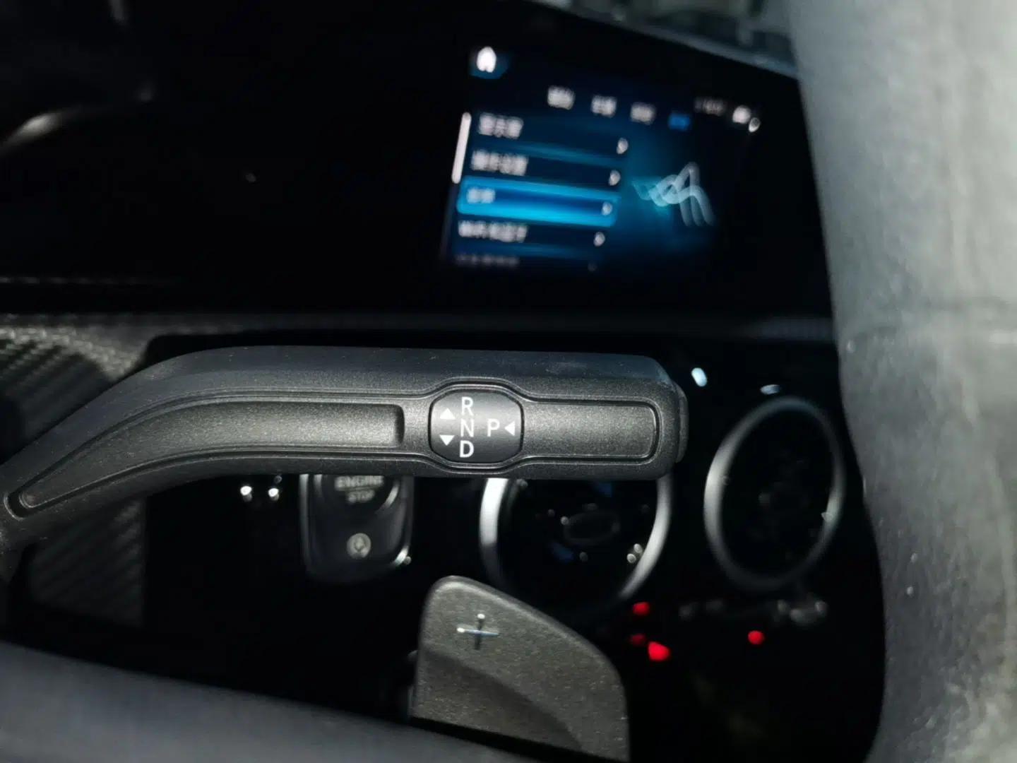 Mercedes-Benz A-Class 2020 Revised A 180 L — миниатюра 16