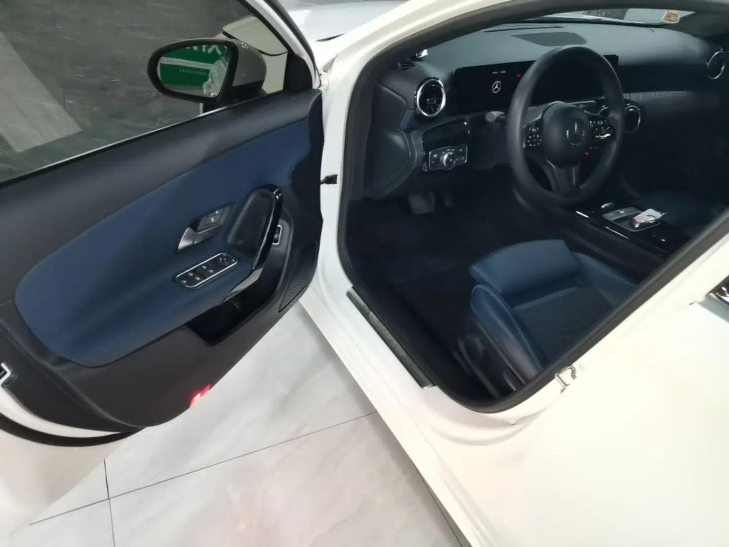 Mercedes-Benz A-Class 2020 Revised A 180 L — миниатюра 18