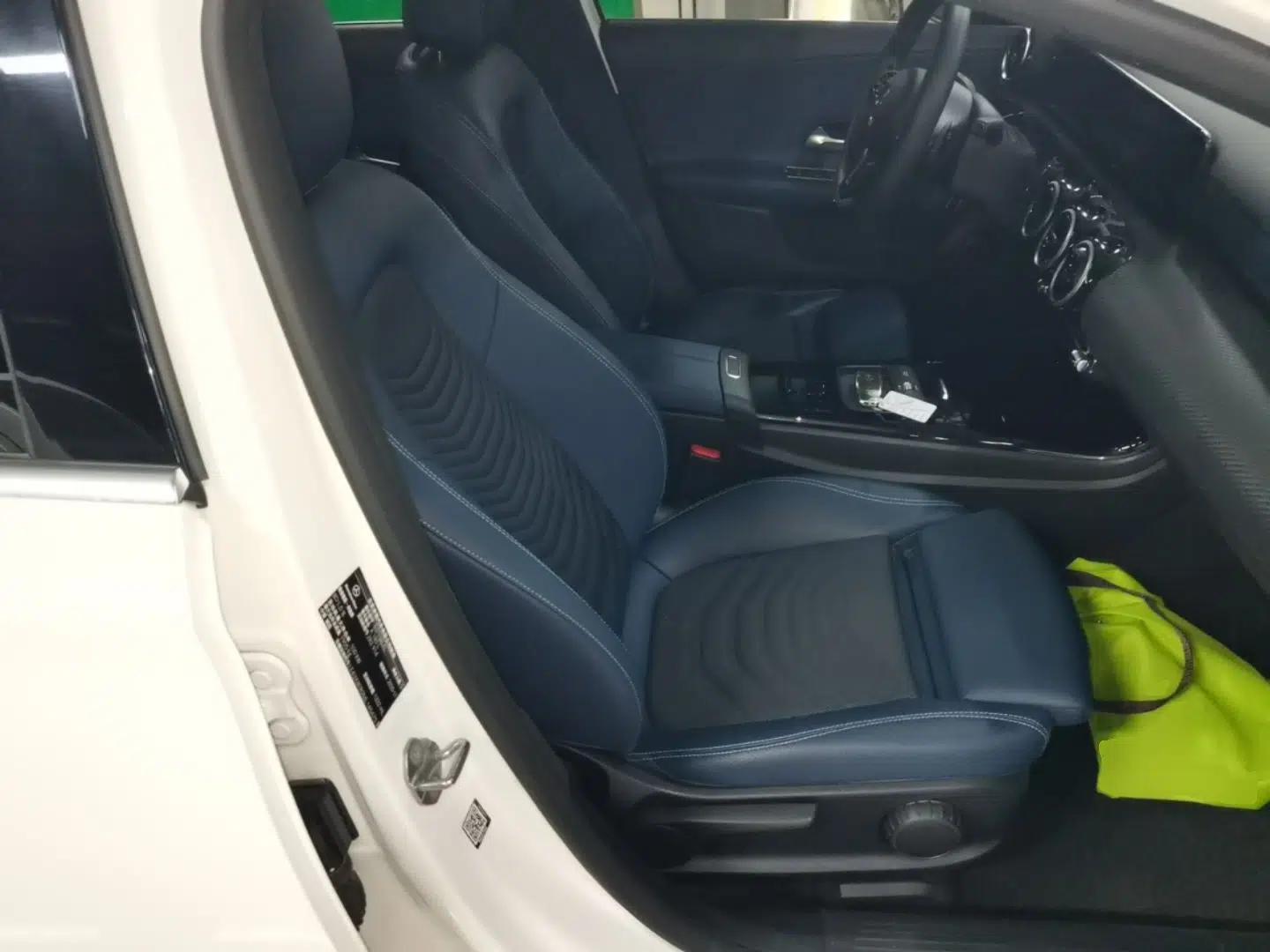 Mercedes-Benz A-Class 2020 Revised A 180 L — миниатюра 19