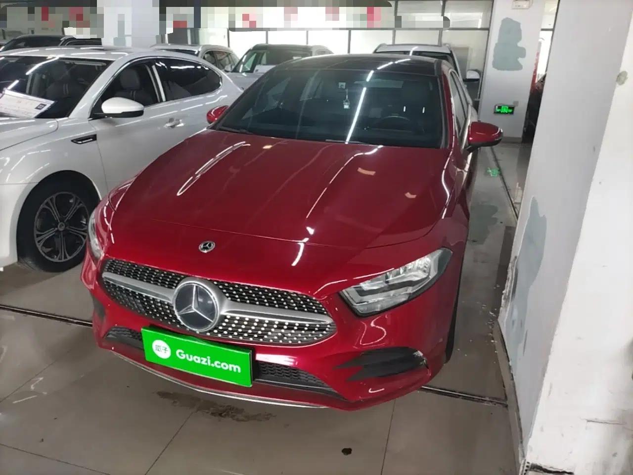 Mercedes-Benz A-Class 2022 A 180 L Sport Sedan — миниатюра 1