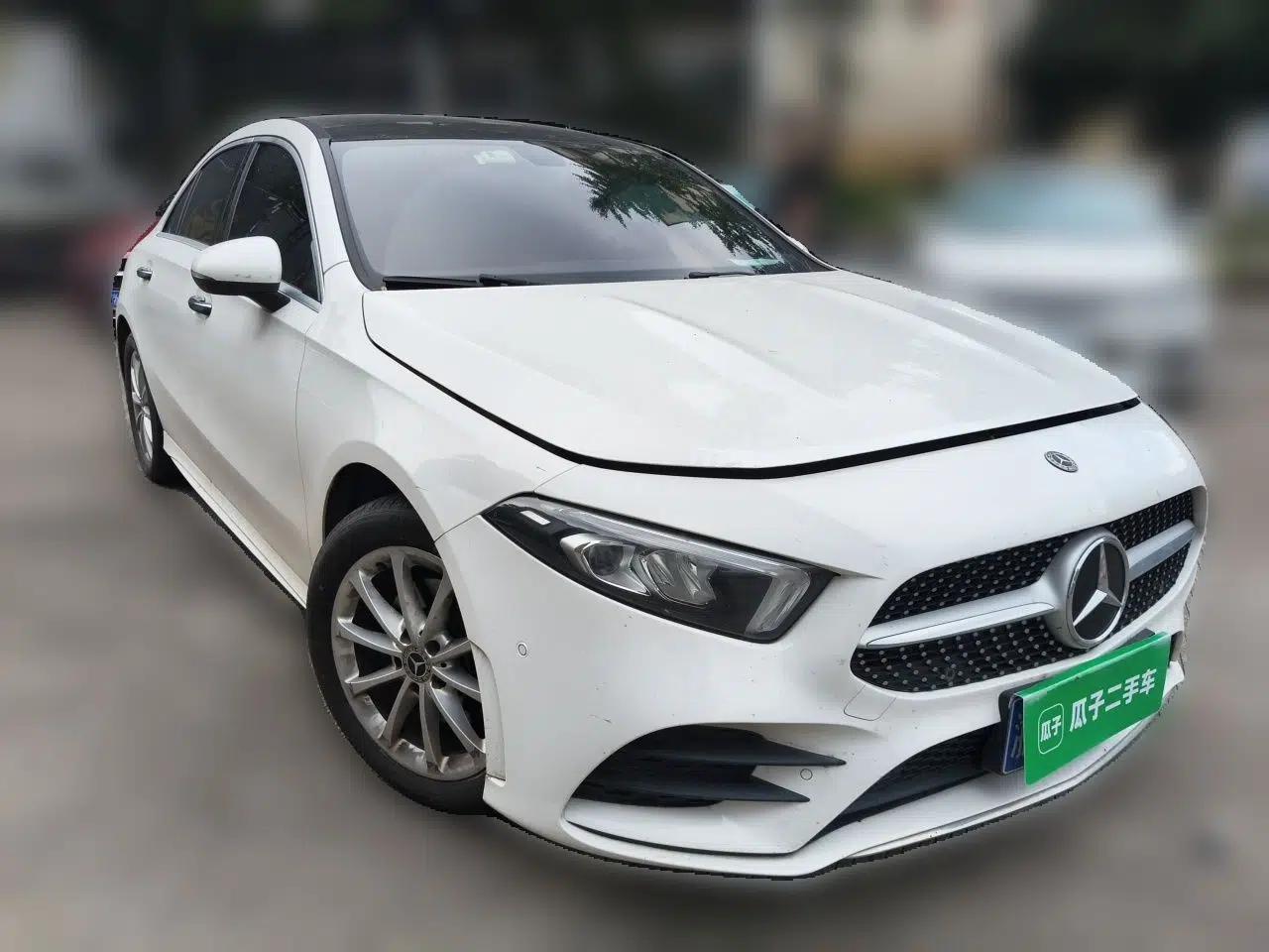 Mercedes-Benz A-Class 2021 A 200 L Sport Sedan Fashion Model — миниатюра 3