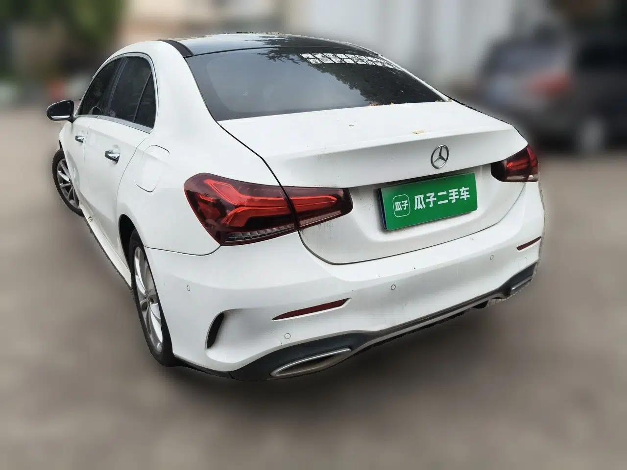 Mercedes-Benz A-Class 2021 A 200 L Sport Sedan Fashion Model — миниатюра 4