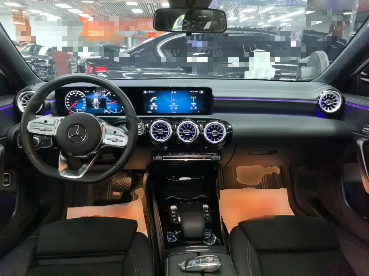 Mercedes-Benz A-Class 2022 Revised Version A 200 L Sport Sedan Fashionable Style — миниатюра 12