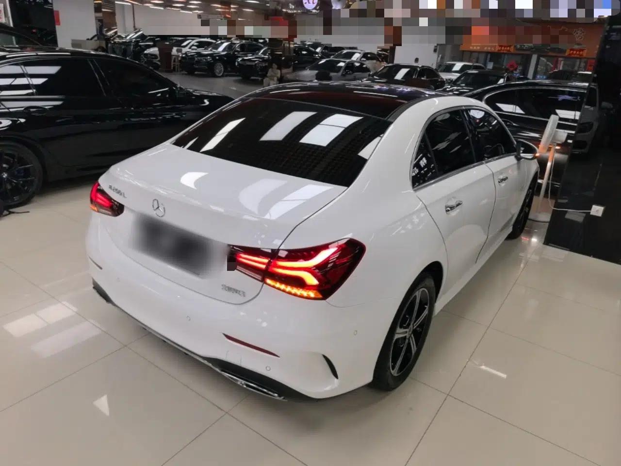 Mercedes-Benz A-Class 2022 Revised Version A 200 L Sport Sedan Fashionable Style — миниатюра 6