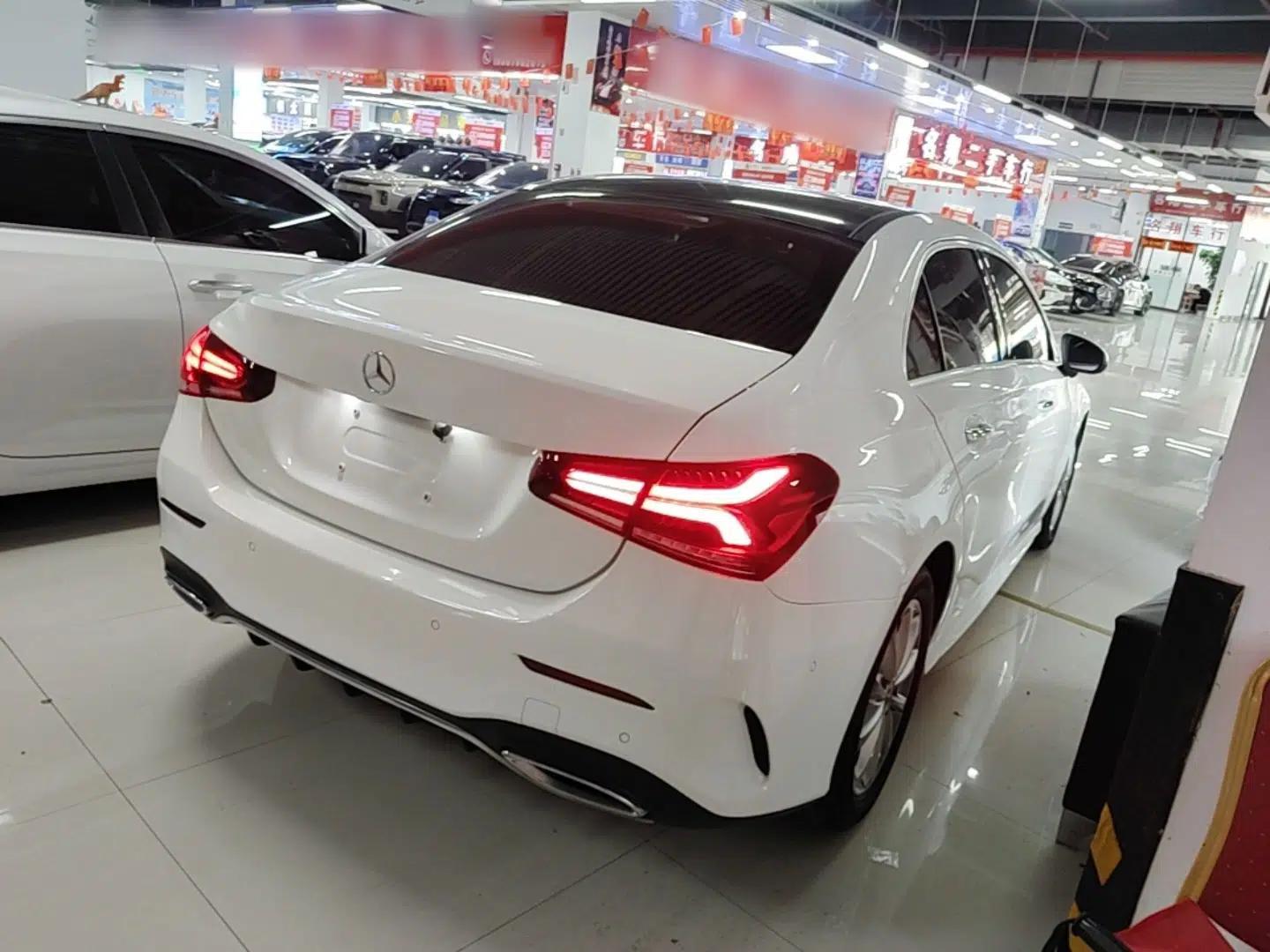 Mercedes-Benz A-Class 2021 A 200 L Sport Sedan Fashion Model — миниатюра 6