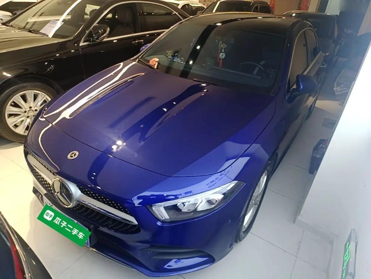 Mercedes-Benz A-Class 2021 A 200 L Sport Sedan Fashion Model — миниатюра 1