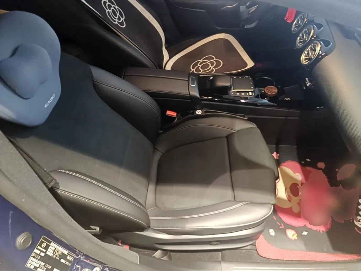 Mercedes-Benz A-Class 2021 A 200 L Sport Sedan Fashion Model — миниатюра 19