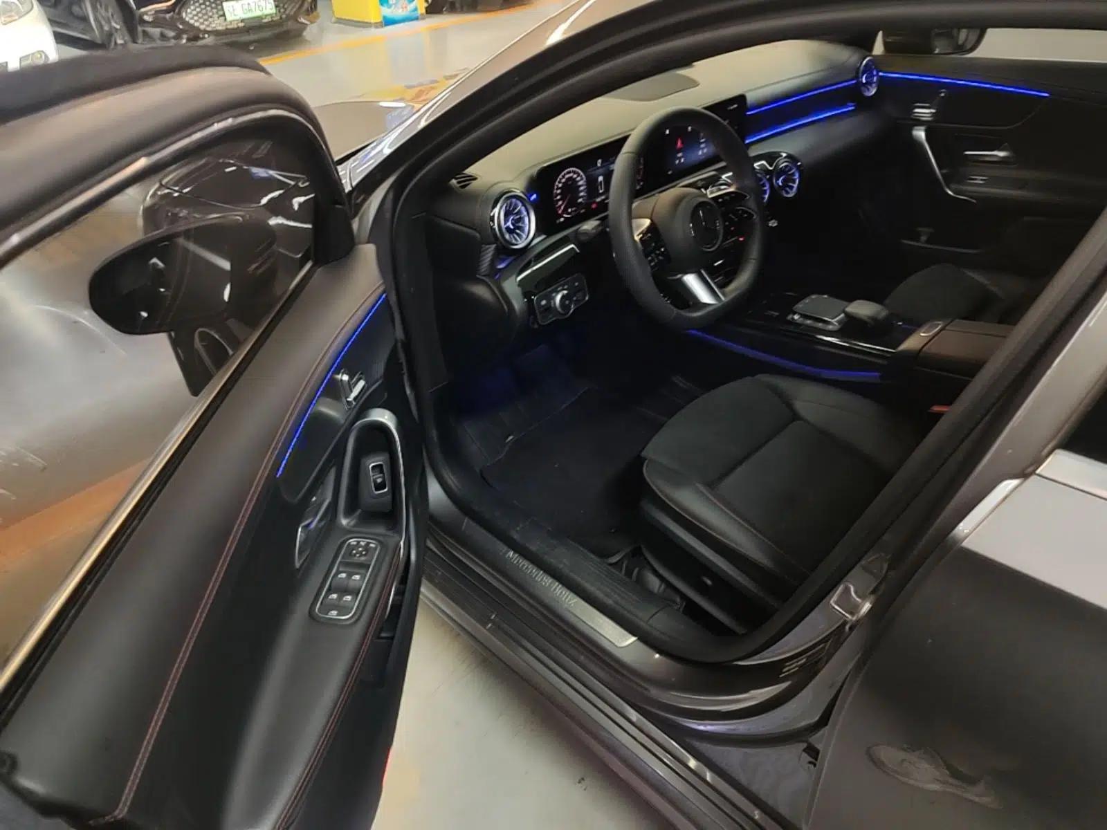 Mercedes-Benz A-Class 2023 A 200 L Fashion Model — миниатюра 18