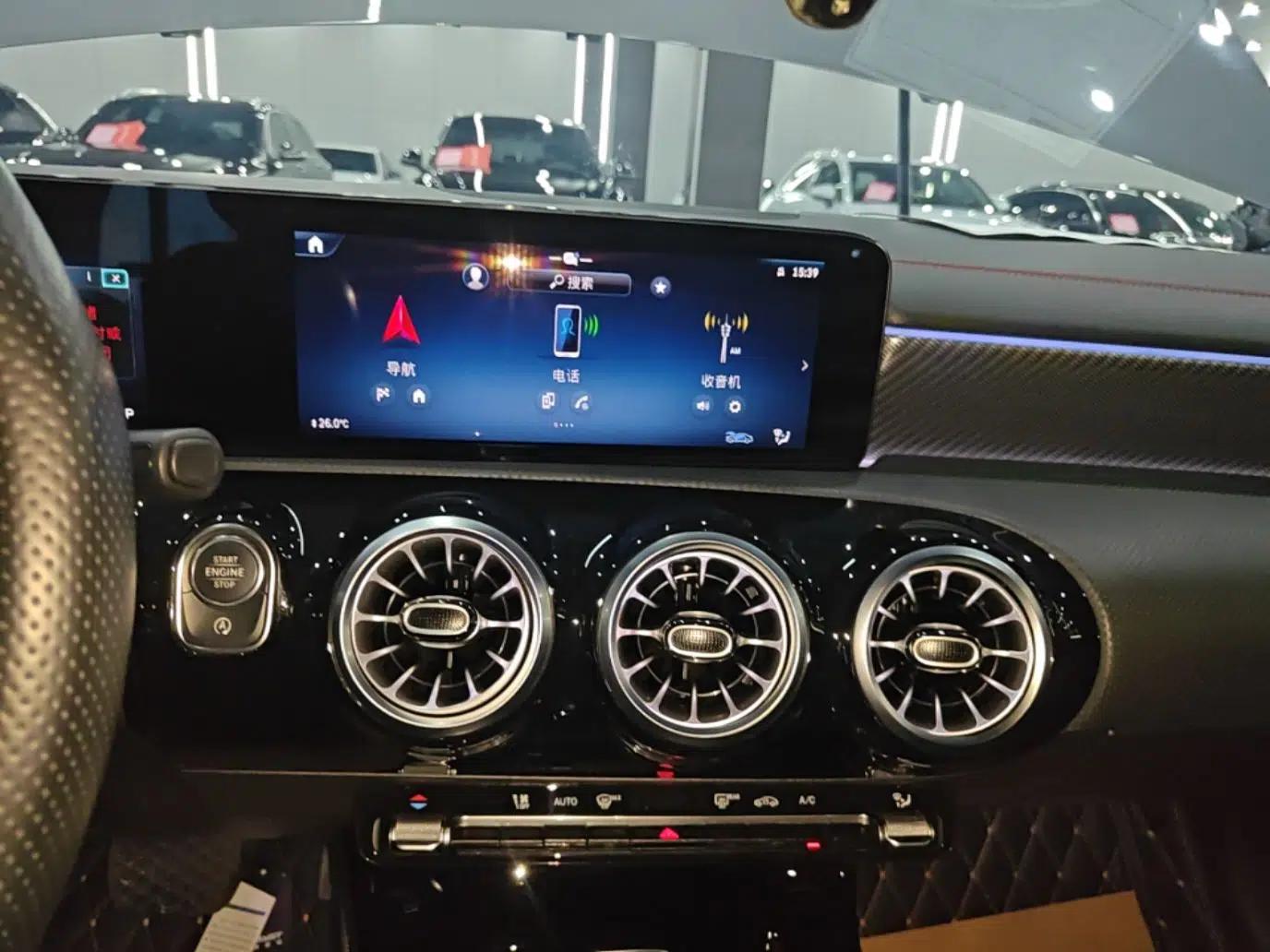 Mercedes-Benz A-Class 2023 A 200 L Fashion Model — миниатюра 15