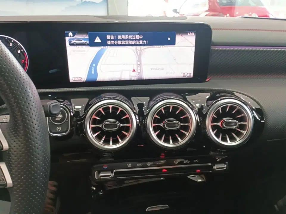 Mercedes-Benz A-Class 2024 A 200 L Fashion Model — миниатюра 26